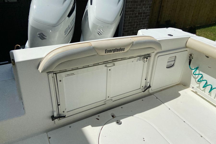 2008 Everglades 290 Pilot