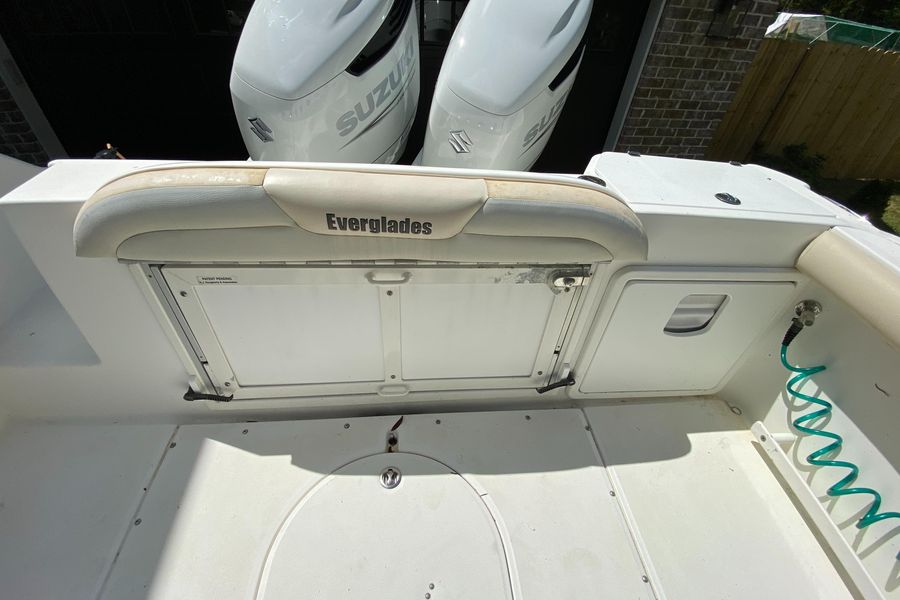 2008 Everglades 290 Pilot