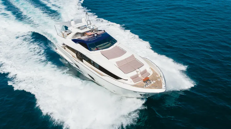 Sol Shine Yacht Photos Pics 