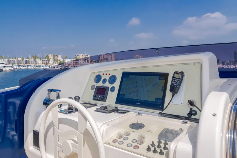 Sol Shine Yacht Photos Pics 