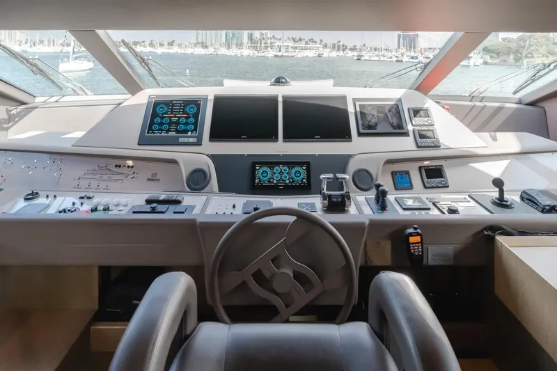 Sol Shine Yacht Photos Pics 