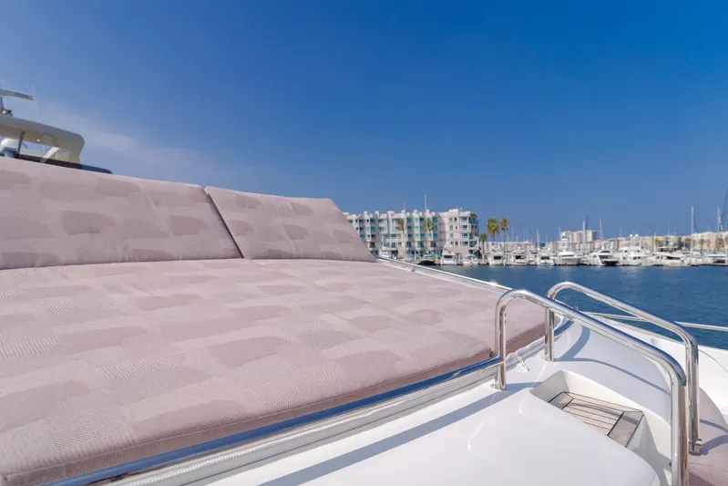 Sol Shine Yacht Photos Pics 