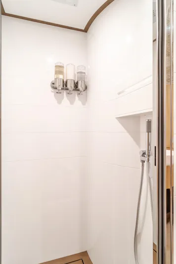 Sol Shine Yacht Photos Pics 