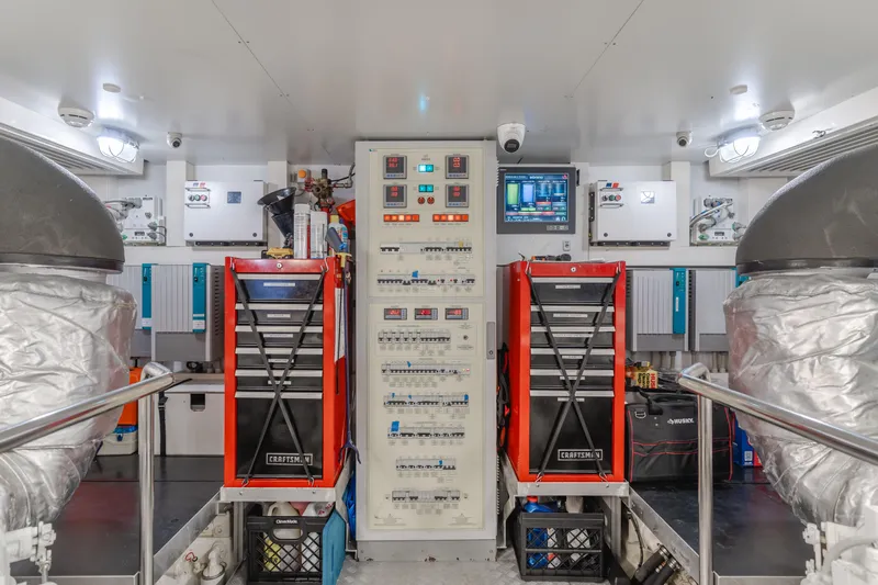 Sol Shine Yacht Photos Pics 