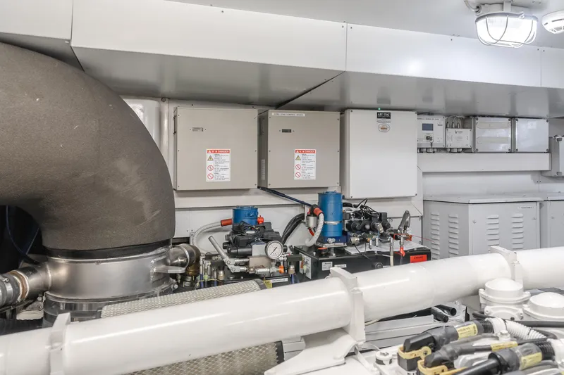 Sol Shine Yacht Photos Pics 