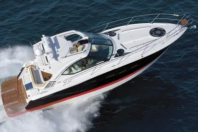 Four Winns V435
