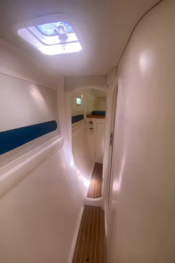 Tiki Yacht Photos Pics 