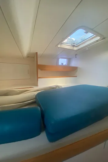 Tiki Yacht Photos Pics 