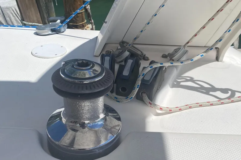 Tiki Yacht Photos Pics 