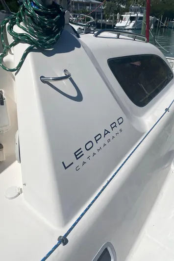 Tiki Yacht Photos Pics 