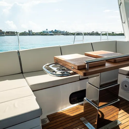 Gwint Yacht Photos Pics Luxurious seating area on 2019 Beneteau Oceanis Yacht 62 with ocean view.