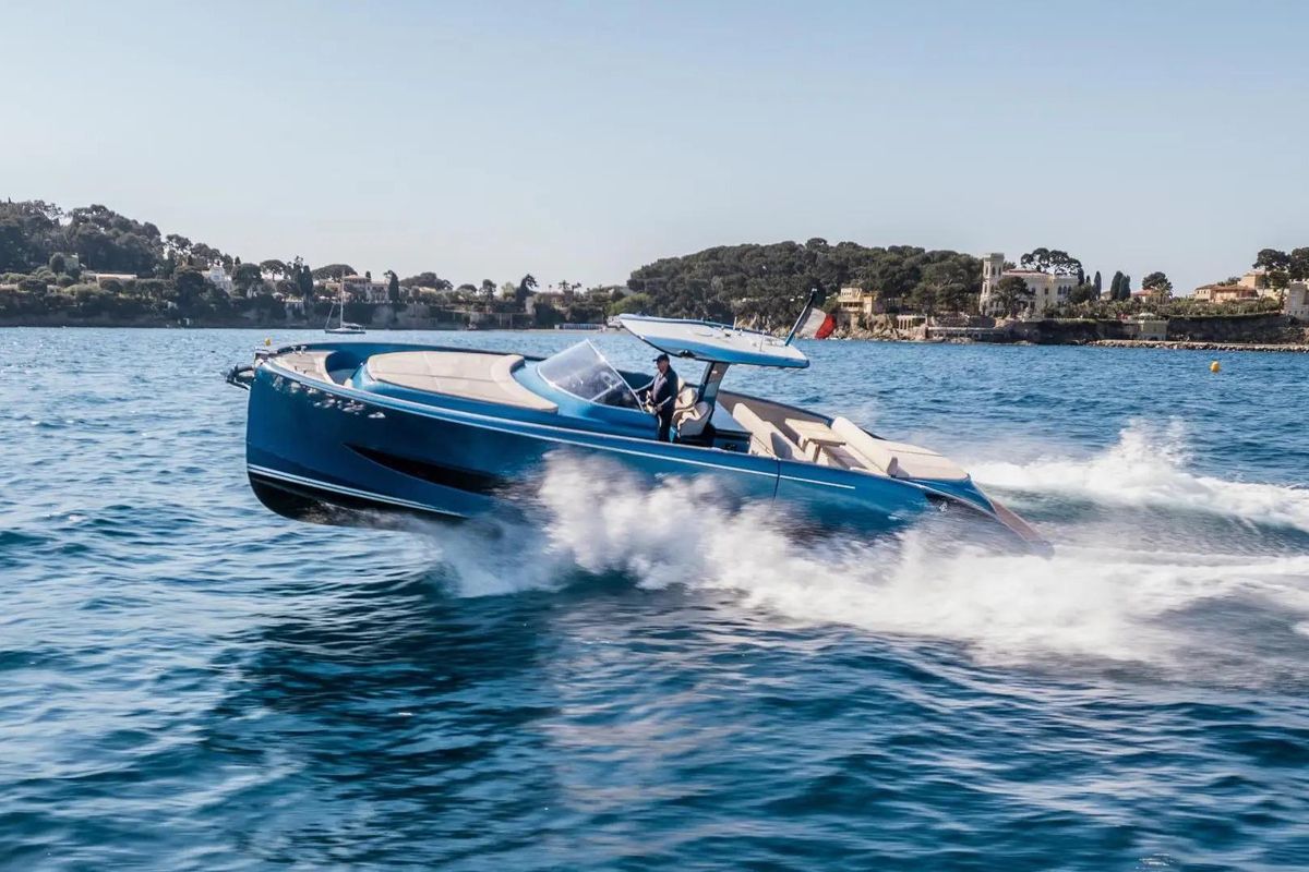 2021 Solaris Power 48 