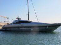2000 Pershing 88