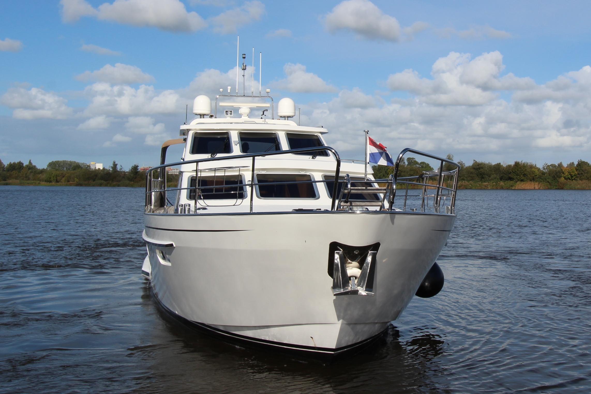 van den hoven yacht gebraucht