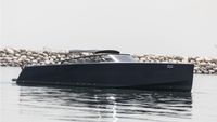 2013 VanDutch 40