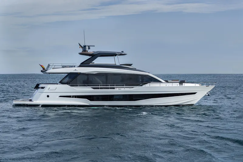  Yacht Photos Pics 