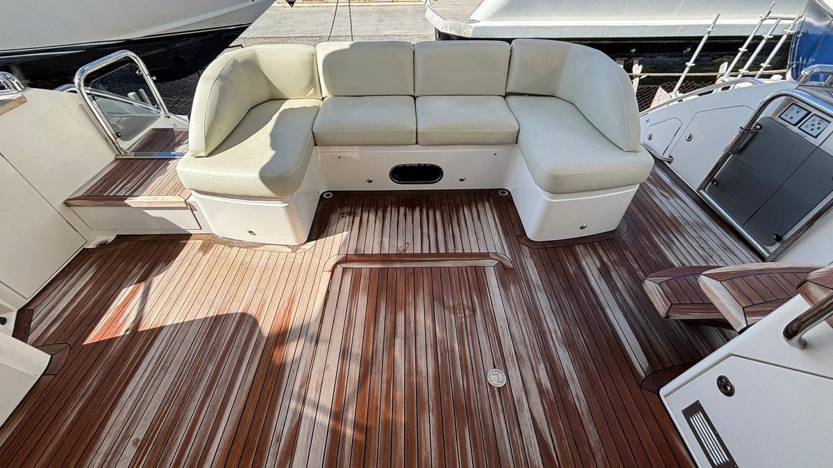 2013 Princess 59 