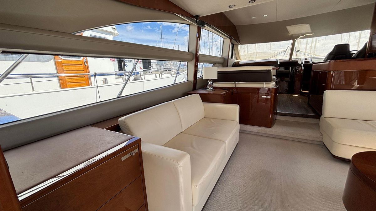 2013 Princess 59 