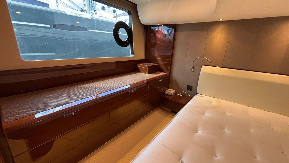 2013 Princess 59 