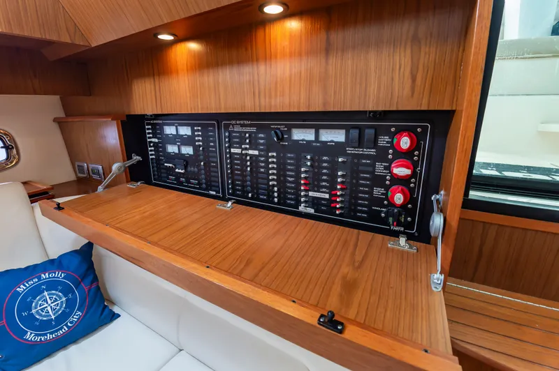 Miss Molly Yacht Photos Pics 