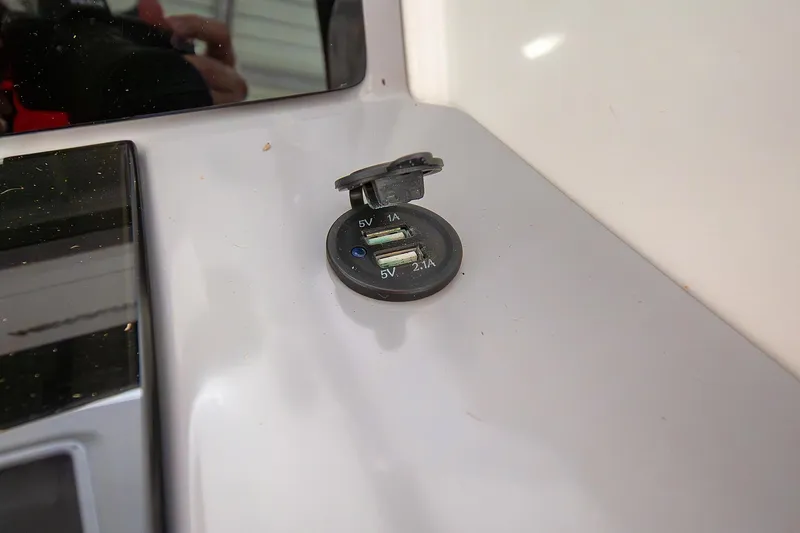  Yacht Photos Pics USB charging port on 2020 Jeanneau Leader 9.0 CC boat dashboard.