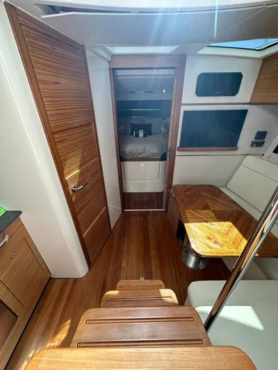 Quinto Yacht Photos Pics 