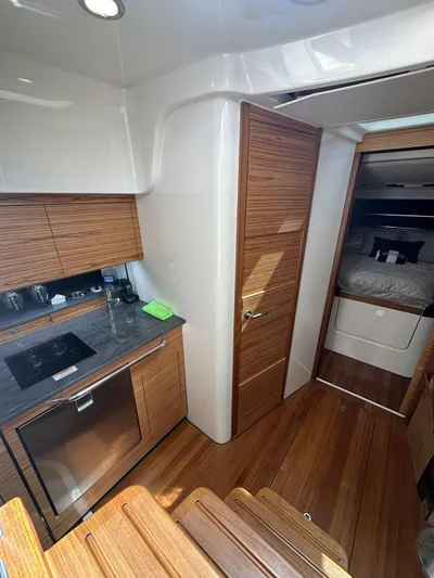 Quinto Yacht Photos Pics 