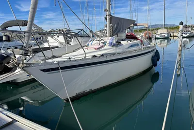 1984 Moody 34