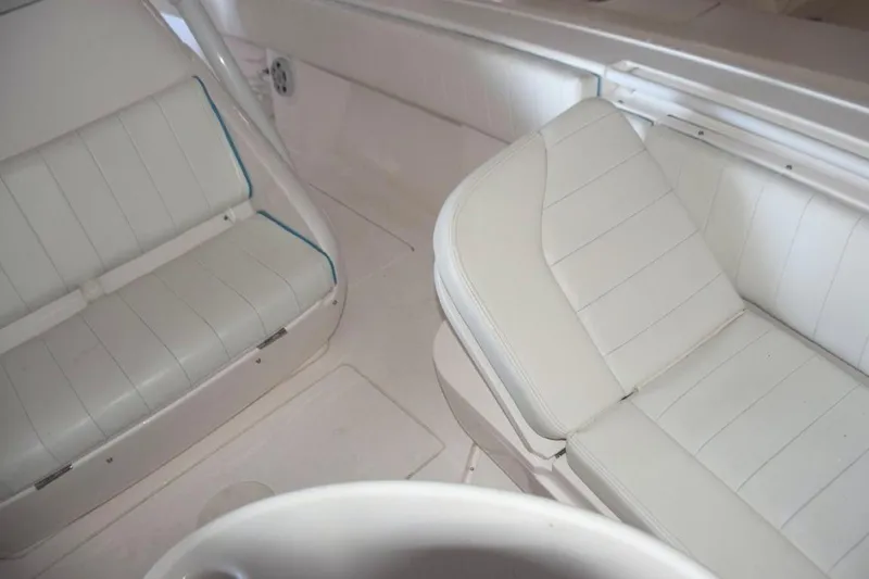 Oz Yacht Photos Pics Electric raising backrests on forward seating console.