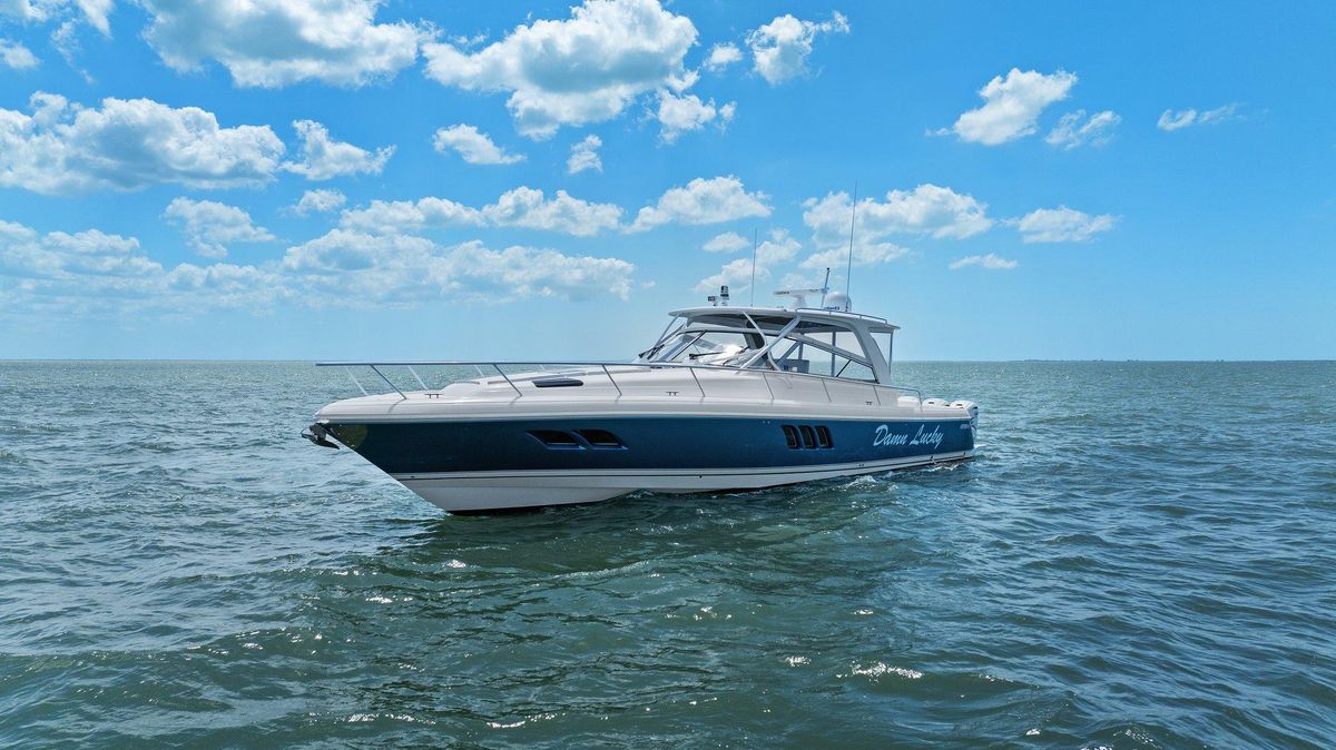 2019 Intrepid 47 