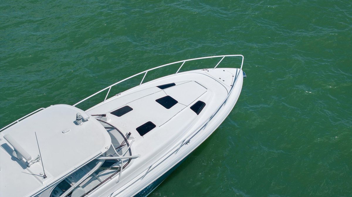 2019 Intrepid 47 