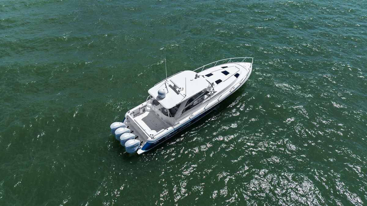 2019 Intrepid 47 