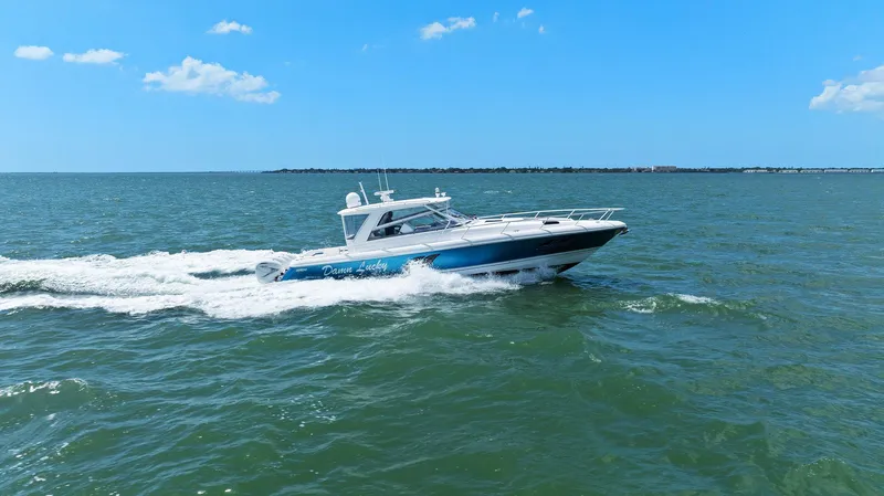 Damn Lucky Yacht Photos Pics 
