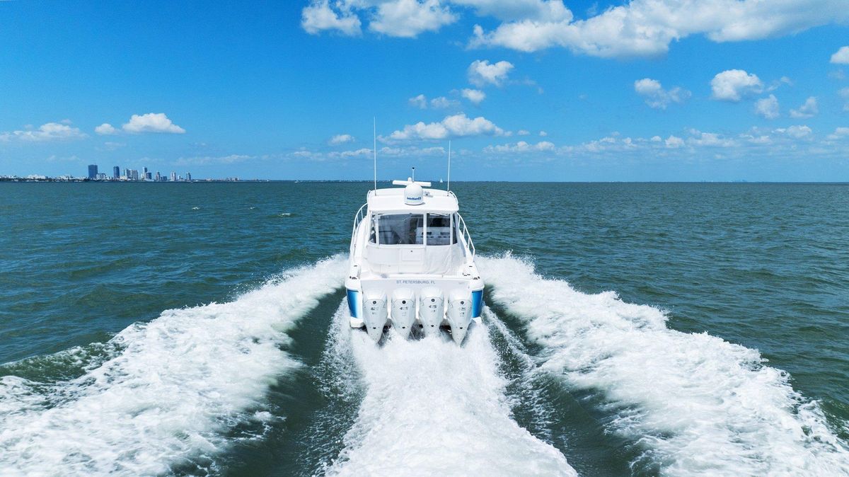 2019 Intrepid 47 