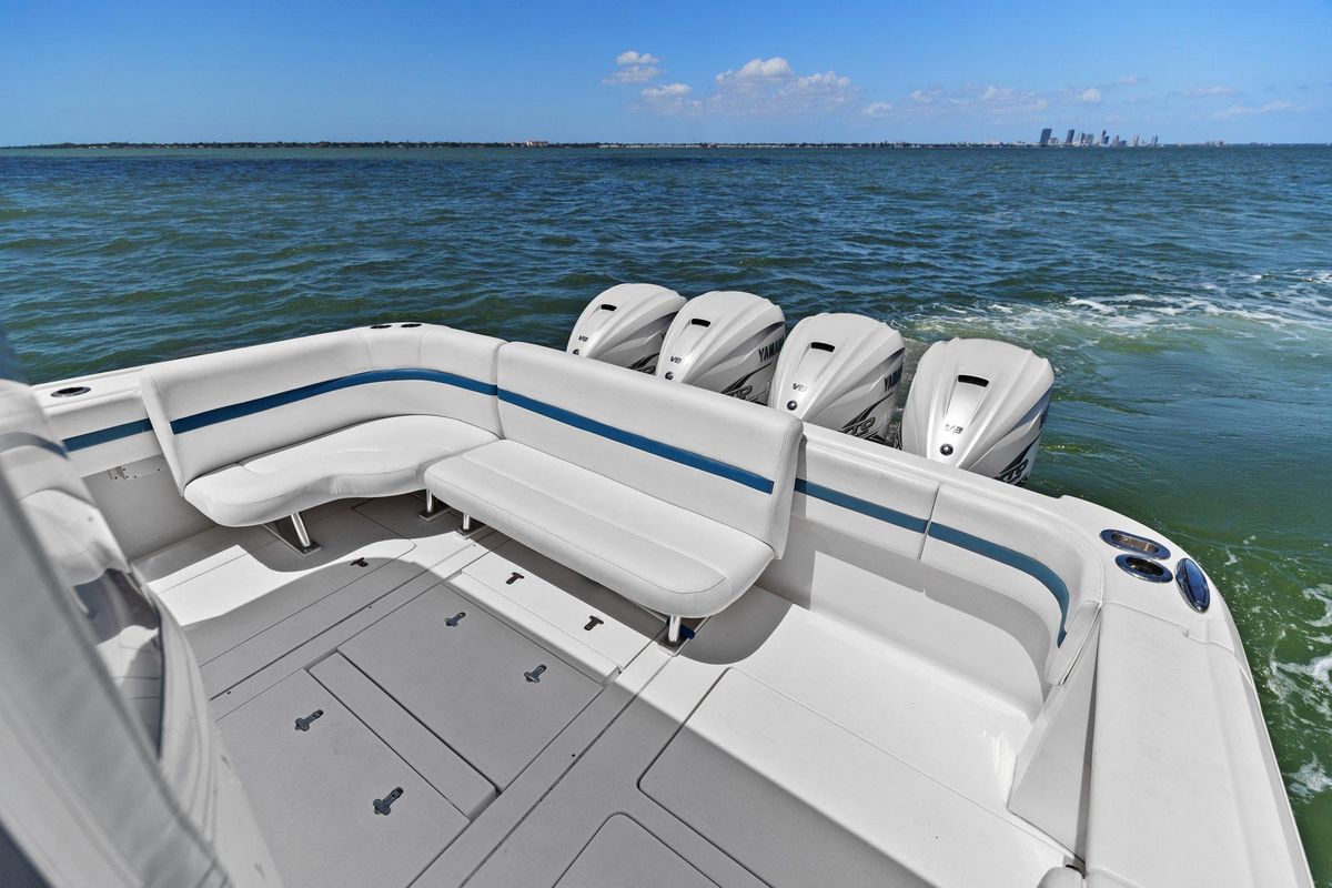 2019 Intrepid 47 