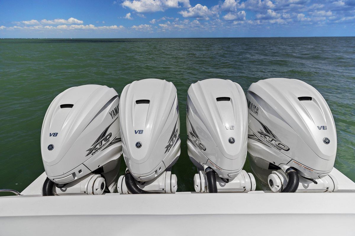 2019 Intrepid 47 
