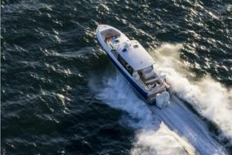  Yacht Photos Pics 2025 MJM 4 46