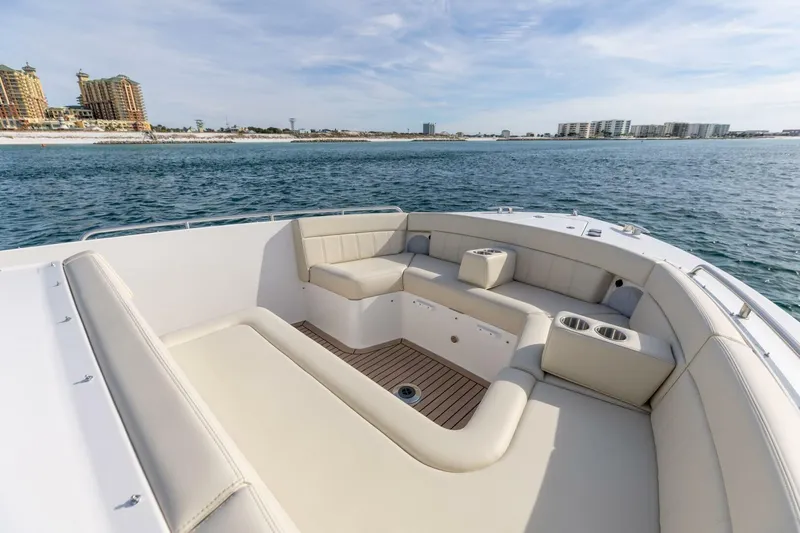 New Mjm 4 Yacht Photos Pics Luxurious seating area on 2025 MJM 4 boat with ocean view.