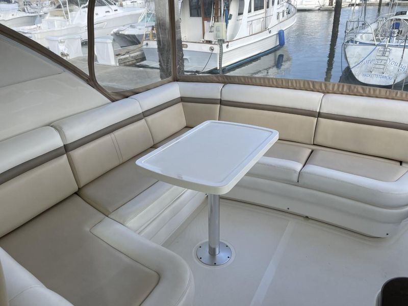 2014 Sea Ray 410 Sundancer