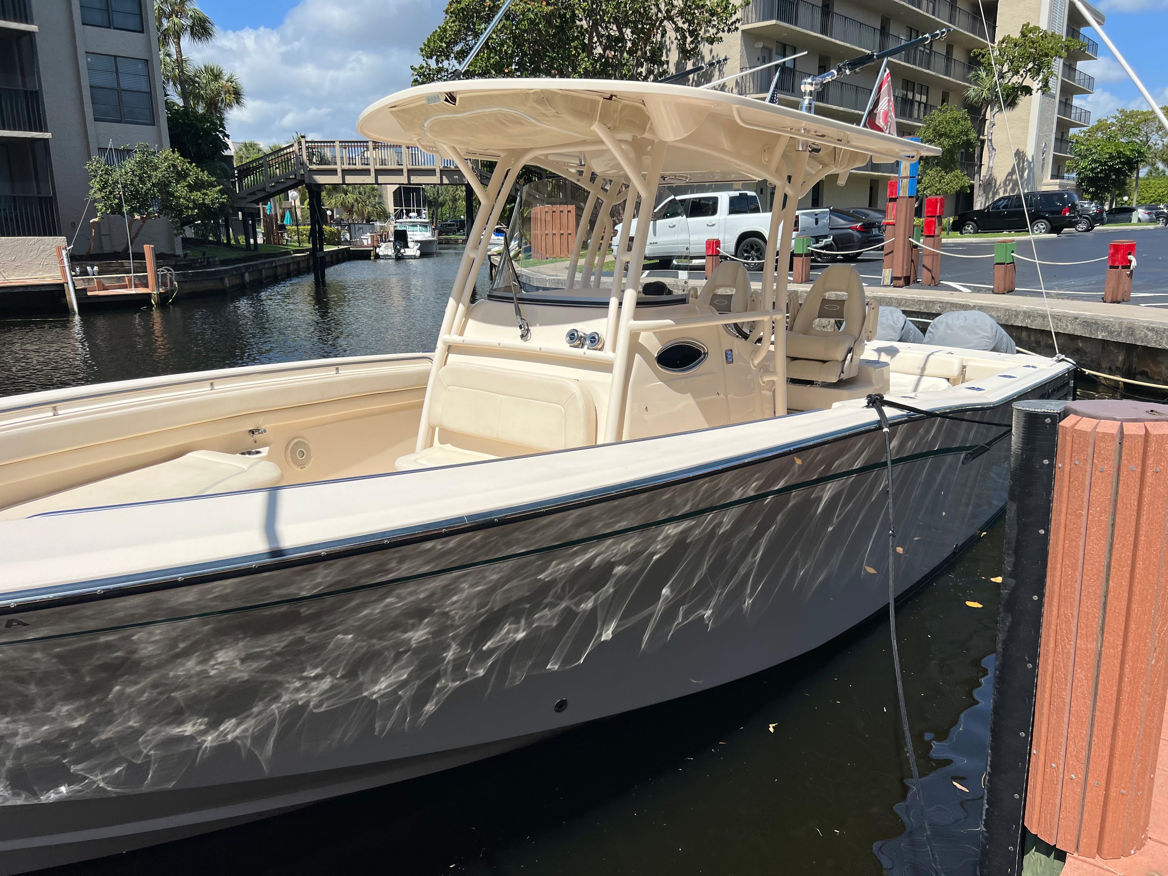 2016 GradyWhite Canyon 306 Center Console for sale YachtWorld