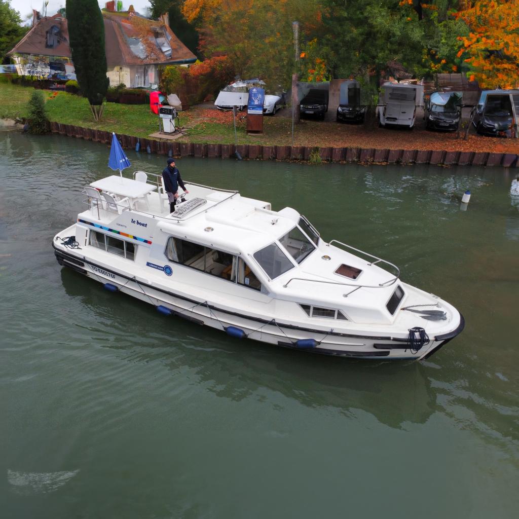 1999 Le Boat Corvette