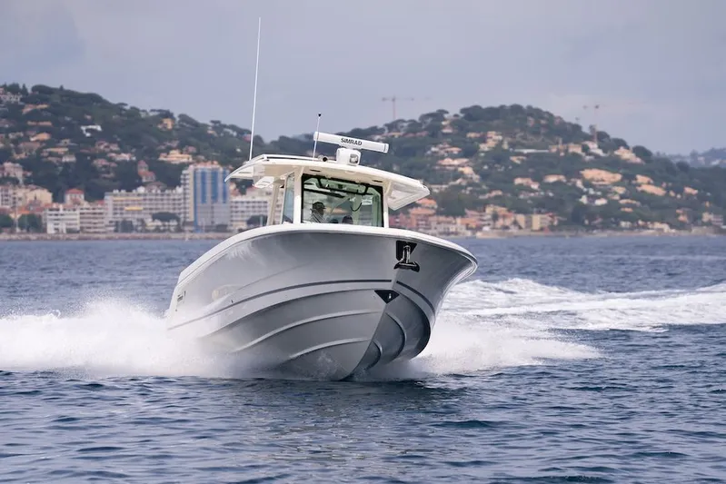 380 Outrage Yacht Photos Pics 