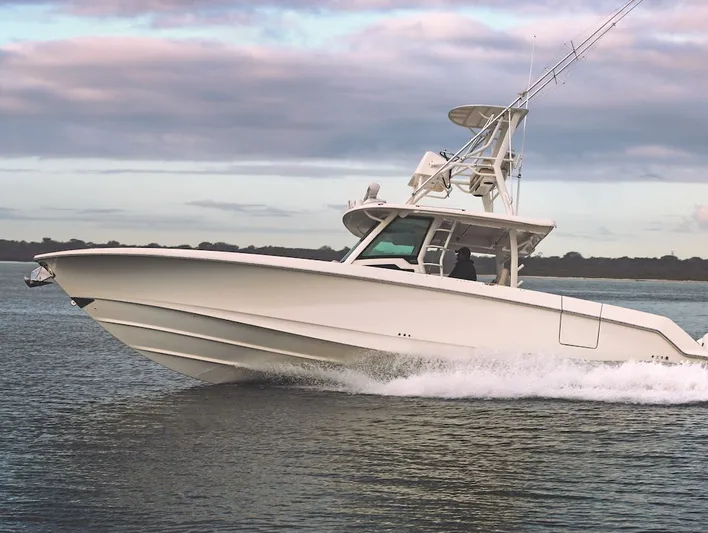 380 Outrage Yacht Photos Pics 