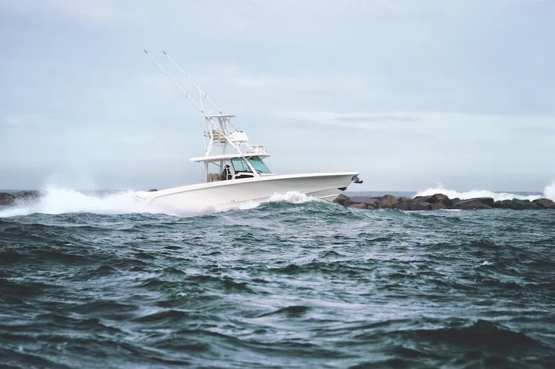 380 Outrage Yacht Photos Pics 