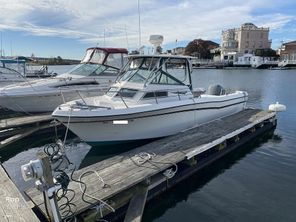 1987 Grady-White 240 Offshore