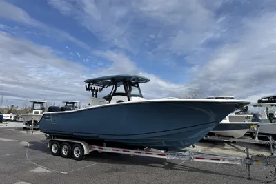 Tidewater CC Adventure Series 302 CC