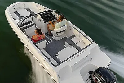 2023 Bayliner VR4 Bowrider OB
