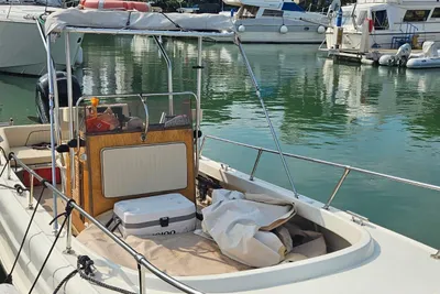 1980 Boston Whaler Boston Wahler outrange 22