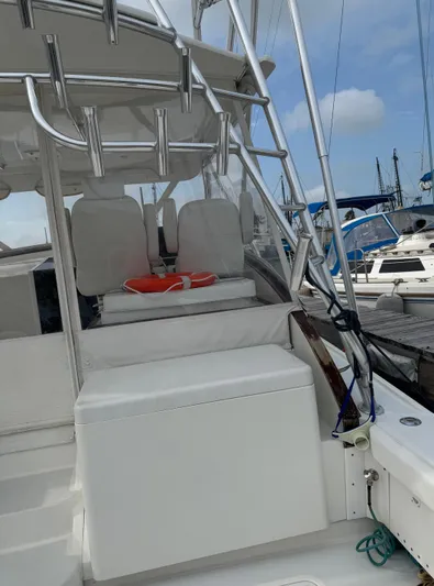 Pandemonium Yacht Photos Pics 