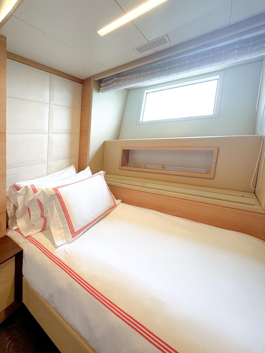 2012 Benetti 131 